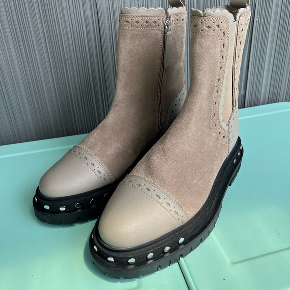Free People Gray Ankle Boots - Picture 4 of 12